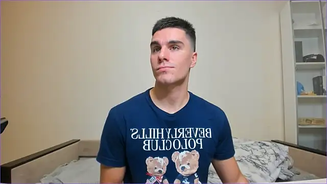 Snapshot of sam_huston chatting on December 15, 2024, 1:22 pm sam huston online show from December 15, 2024, 1:22 pm