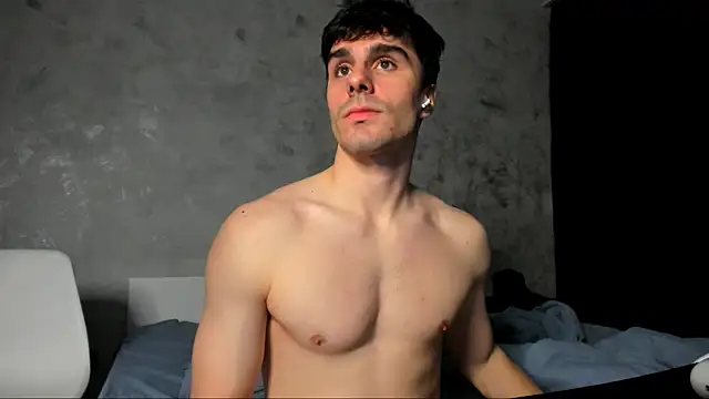 Snapshot of sam_huston chatting on May 16, 2026, 9:13 pm sam huston online show from May 16, 2026, 9:13 pm