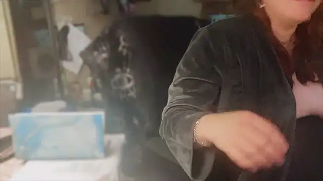 spunlikecottoncandy online show from November 17, 2025, 10:54 am