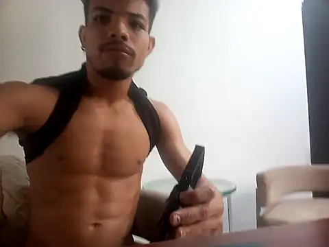 Snapshot of danidiazto2023 chatting on October 30, 2025, 7:36 pm danidiazto2023 online show from October 30, 2025, 7:36 pm