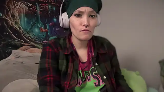 FRRANNKIE online show from March 14, 2026, 3:12 am