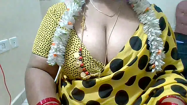 archanatelugu9 online show from September 29, 2025, 7:19 pm