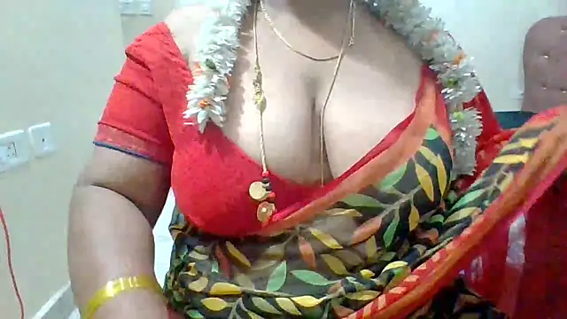 archanatelugu9 online show from October 18, 2025, 7:09 am