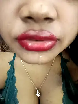 Hotlisa online show from February 5, 2025, 3:34 am