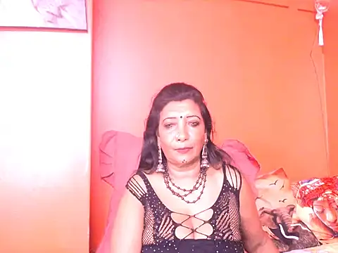 indiansarika65 online show from February 19, 2026, 4:08 am