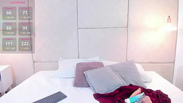 abby gibson online show from December 1, 2025, 8:25 pm