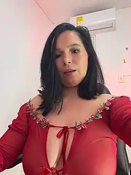 Snapshot of LISA_LICKS chatting on June 17, 2026, 8:28 am LISA LICKS online show from June 17, 2026, 8:28 am