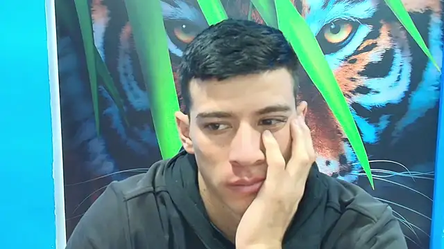 DEIBY BABY online show from March 10, 2026, 2:33 pm