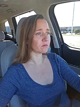 SkyelarSommer online show from February 23, 2026, 2:47 pm