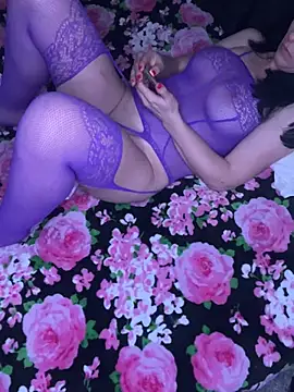 Snapshot of DominiqueX0 chatting on February 6, 2025, 6:29 am DominiqueX0 online show from February 6, 2025, 6:29 am