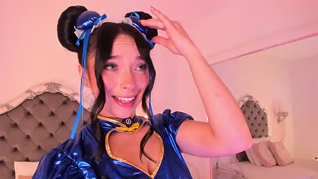 Snapshot of Victoria_Watsson chatting on October 24, 2025, 12:45 pm Victoria Watsson online show from October 24, 2025, 12:45 pm