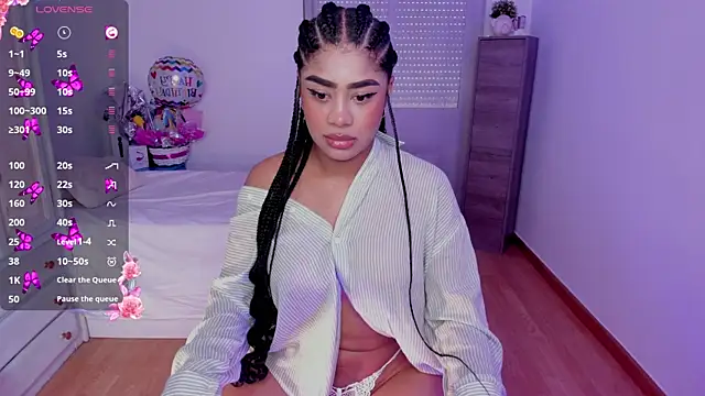 Snapshot of briana_walker chatting on September 17, 2025, 9:55 am briana walker online show from September 17, 2025, 9:55 am