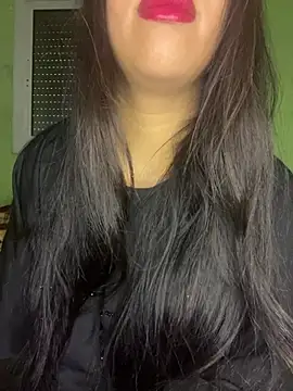 Snapshot of Mayacrayzi chatting on February 5, 2026, 11:04 am Mayacrayzi online show from February 5, 2026, 11:04 am