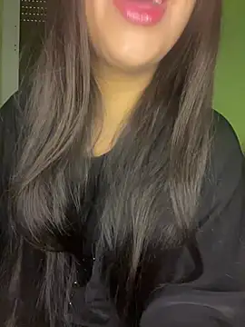 Snapshot of Mayacrayzi chatting on March 31, 2026, 9:43 am Mayacrayzi online show from March 31, 2026, 9:43 am