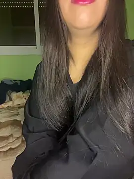 Snapshot of Mayacrayzi chatting on April 7, 2026, 9:54 am Mayacrayzi online show from April 7, 2026, 9:54 am