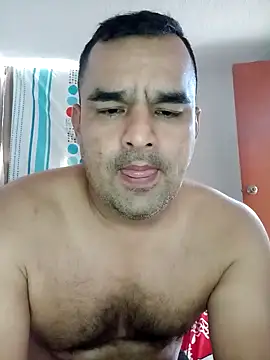 Snapshot of Angeelus2 chatting on January 22, 2025, 6:41 pm Angeelus2 online show from January 22, 2025, 6:41 pm