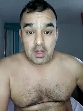 Snapshot of Angeelus2 chatting on February 16, 2025, 9:05 pm Angeelus2 online show from February 16, 2025, 9:05 pm