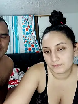 Snapshot of Angeelus2 chatting on March 22, 2025, 12:39 am Angeelus2 online show from March 22, 2025, 12:39 am