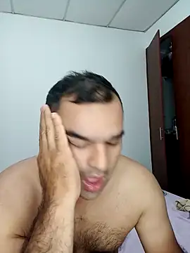 Snapshot of Angeelus2 chatting on September 19, 2025, 1:56 pm Angeelus2 online show from September 19, 2025, 1:56 pm