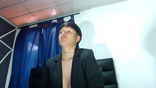 Snapshot of Tamarahryan chatting on September 27, 2025, 2:00 pm Tamarahryan online show from September 27, 2025, 2:00 pm