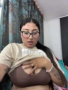 croftsmila online show from February 16, 2026, 10:39 pm