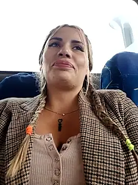 Misscata1106 online show from February 24, 2026, 7:45 pm