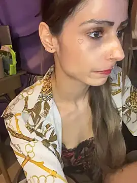 LaPetitechienne1 online show from December 22, 2024, 12:50 am