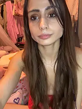 LaPetitechienne1 online show from February 16, 2025, 1:03 am