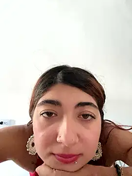 esteni online show from December 5, 2024, 3:50 pm