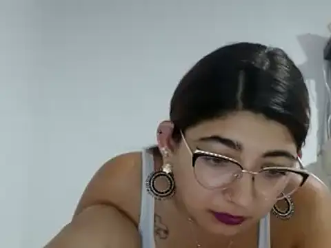 esteni online show from January 9, 2025, 4:41 am