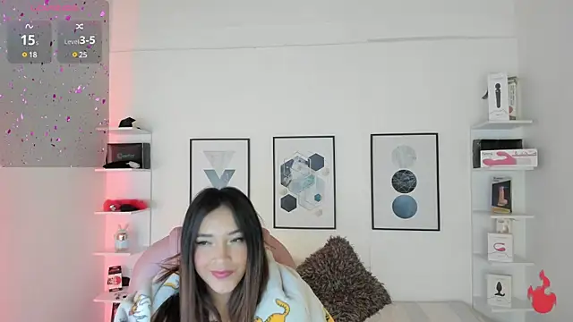 cristal  hot 1 online show from March 16, 2025, 10:22 am