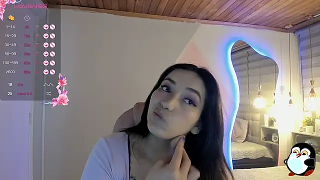 cristal  hot 1 online show from November 4, 2025, 5:17 am