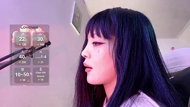 Snapshot of Persia_09 chatting on September 27, 2025, 2:49 am Persia 09 online show from September 27, 2025, 2:49 am