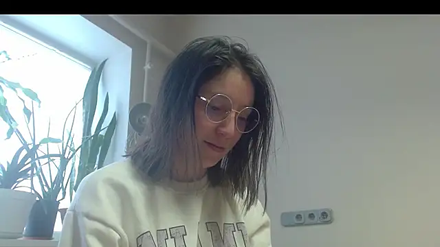 Sophi Cute online show from February 26, 2025, 1:41 pm