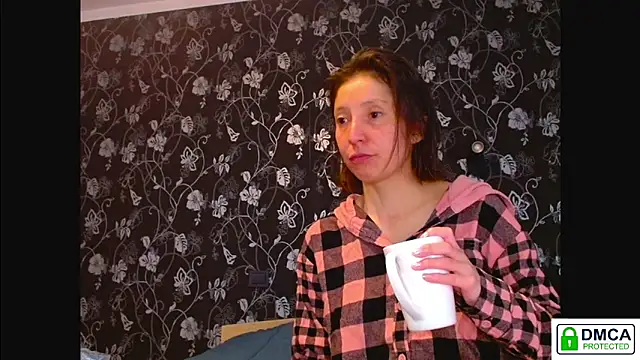 Sophi Cute online show from May 31, 2026, 8:10 am