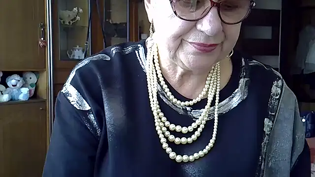 SweetCherry27 online show from March 9, 2025, 11:36 am