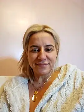 CarrieLoveX online show from March 15, 2026, 7:14 am