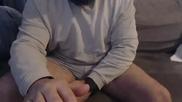 hugemachohandsome online show from February 22, 2026, 8:02 am