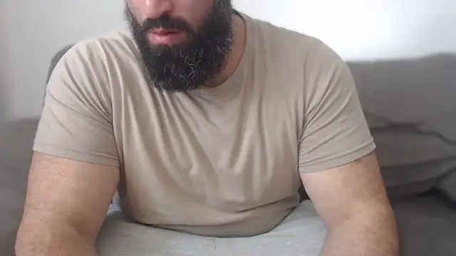 Snapshot of hugemachohandsome chatting on June 19, 2026, 11:58 am hugemachohandsome online show from June 19, 2026, 11:58 am