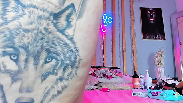 Miss Pawi online show from March 20, 2026, 8:57 pm