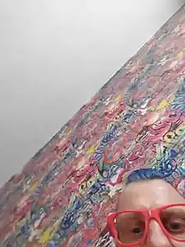 Zu Real online show from December 22, 2024, 10:38 am