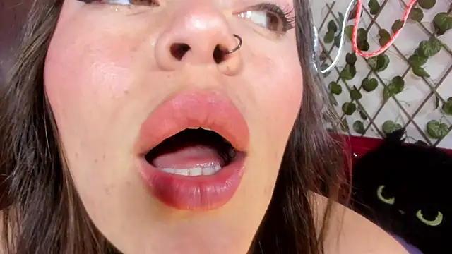 Snapshot of _kalypso_ chatting on February 22, 2026, 5:44 pm kalypso online show from February 22, 2026, 5:44 pm