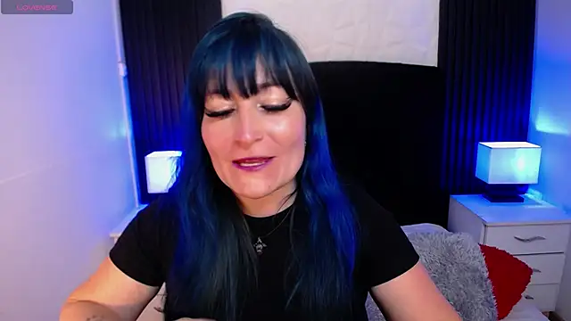 alicia moom online show from September 19, 2025, 7:25 pm