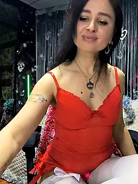 KikiXRed online show from December 26, 2024, 1:10 pm