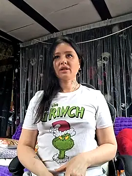 KikiXRed online show from March 25, 2026, 10:43 am