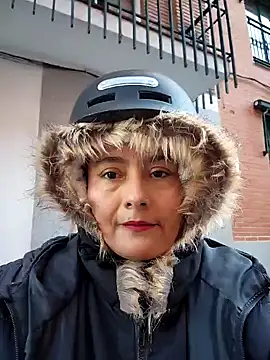 Snapshot of bellapaty chatting on January 15, 2025, 3:07 pm bellapaty online show from January 15, 2025, 3:07 pm