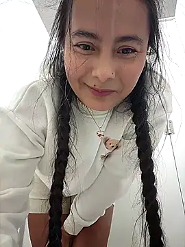 Snapshot of bellapaty chatting on October 31, 2025, 8:48 am bellapaty online show from October 31, 2025, 8:48 am