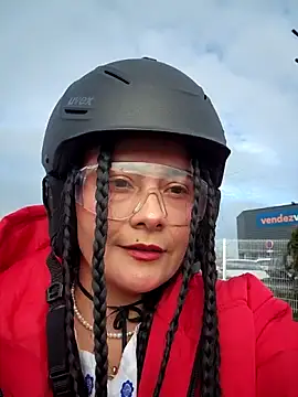 Snapshot of bellapaty chatting on February 21, 2026, 10:16 am bellapaty online show from February 21, 2026, 10:16 am