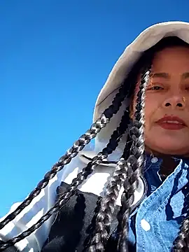 Snapshot of bellapaty chatting on March 28, 2026, 9:09 am bellapaty online show from March 28, 2026, 9:09 am