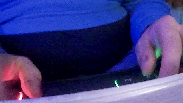 michele1500 online show from January 5, 2026, 5:27 pm